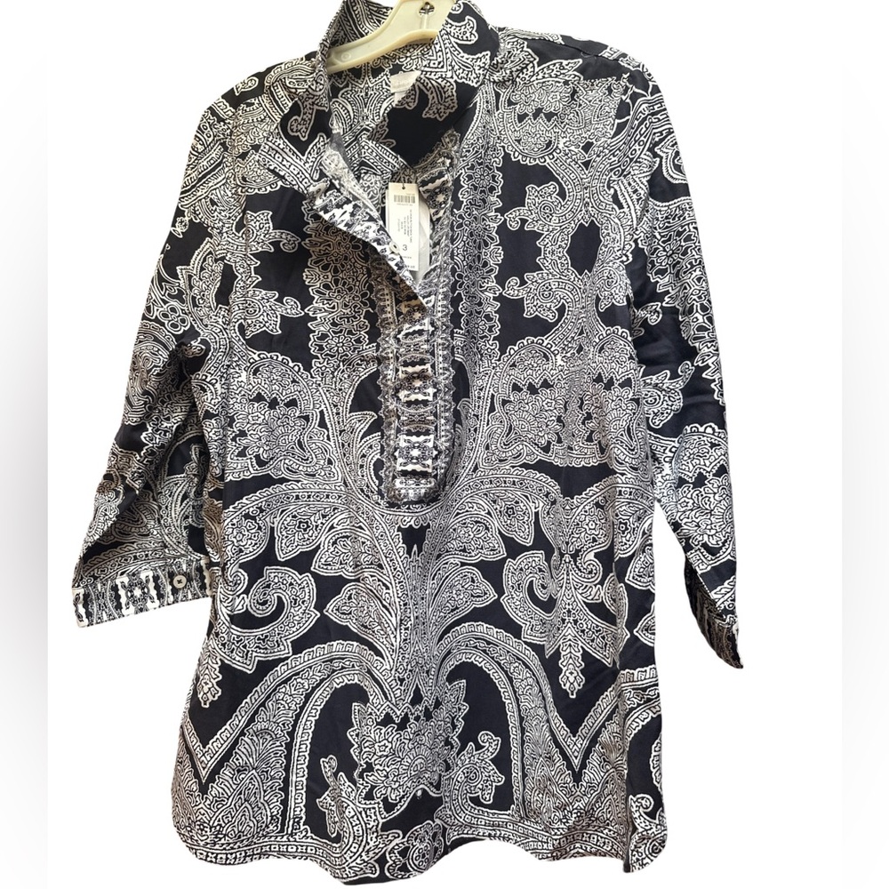 Chico’s no iron button back tunic, New with tag, 3/4 sleeve. Size 3.